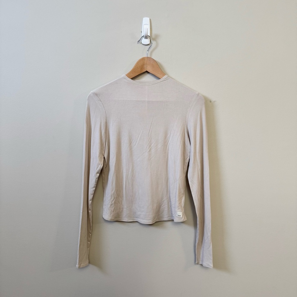 Vuori Long Sleeve Tee in Light Beige